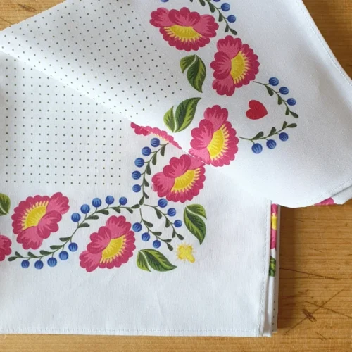 Krojový šátek památeční růžový