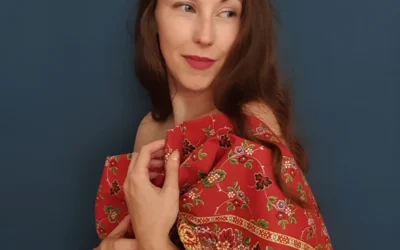 Turecký šátek Lozový – červený s halúzkami